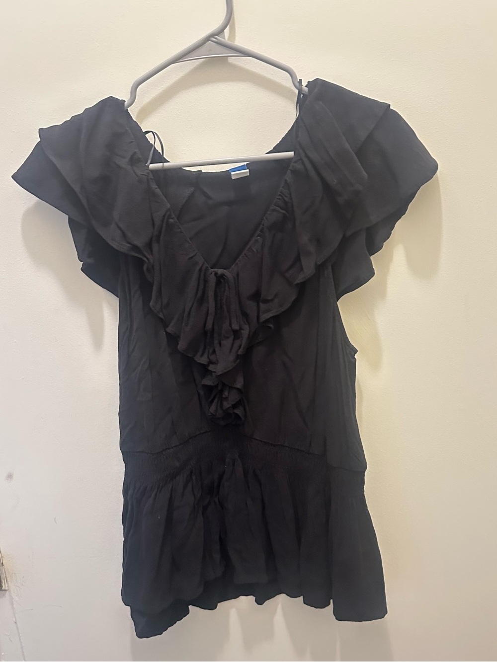 Old Navy Women’s ruffle Blouse